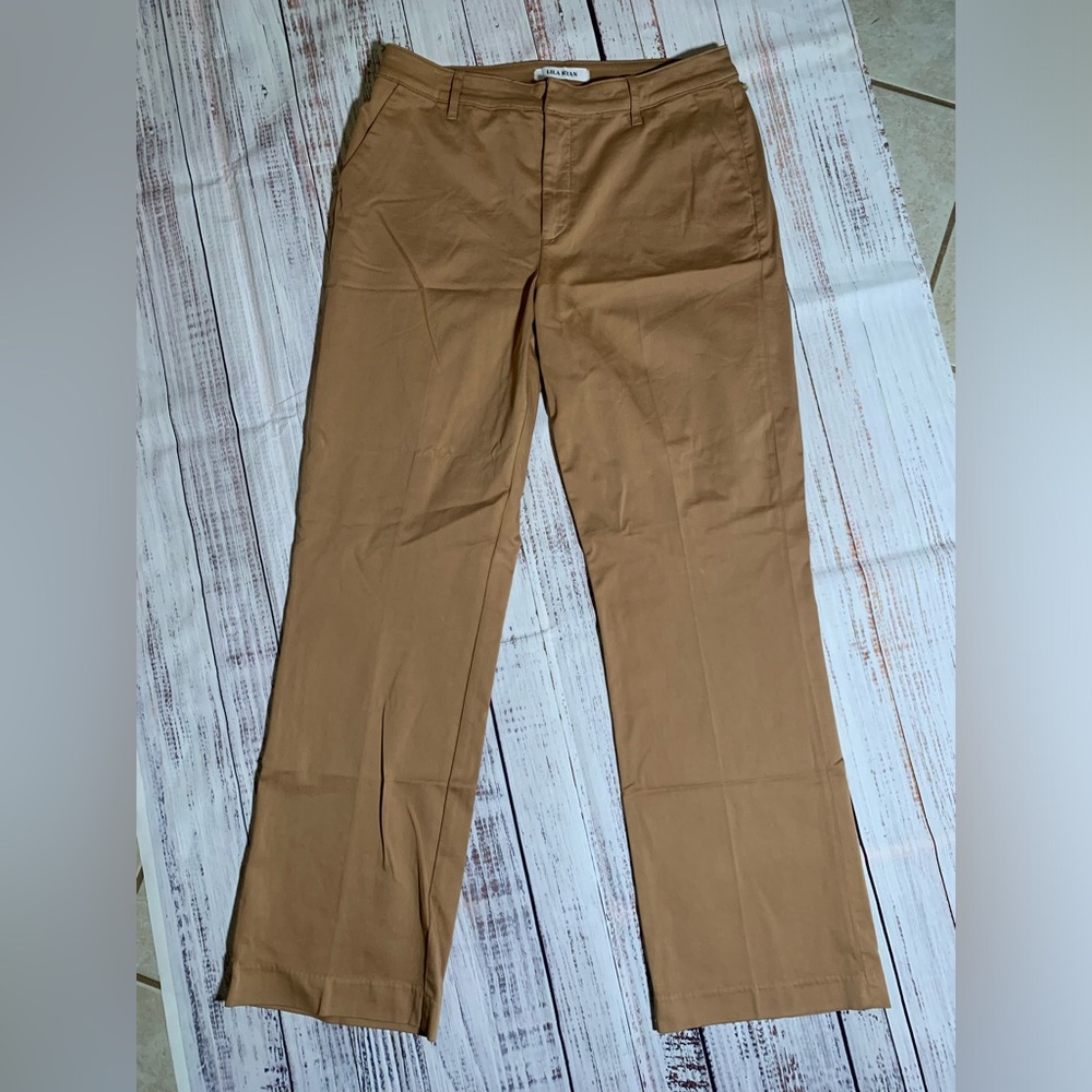 NWT Lila Ryan straight leg trouser. Size 14W.